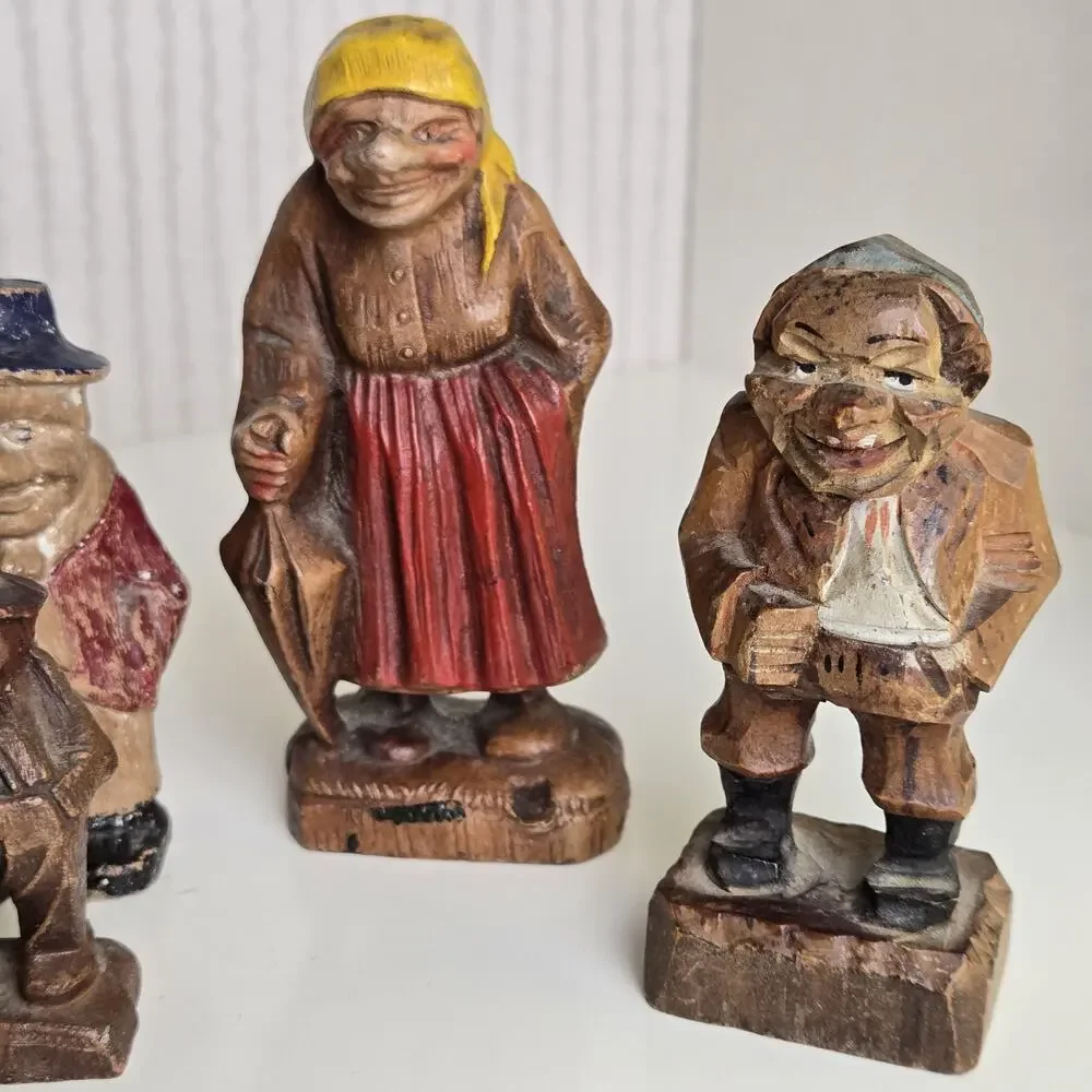 Vintage‎ European Folk Art Wood Carved Figures People Lot Of 5